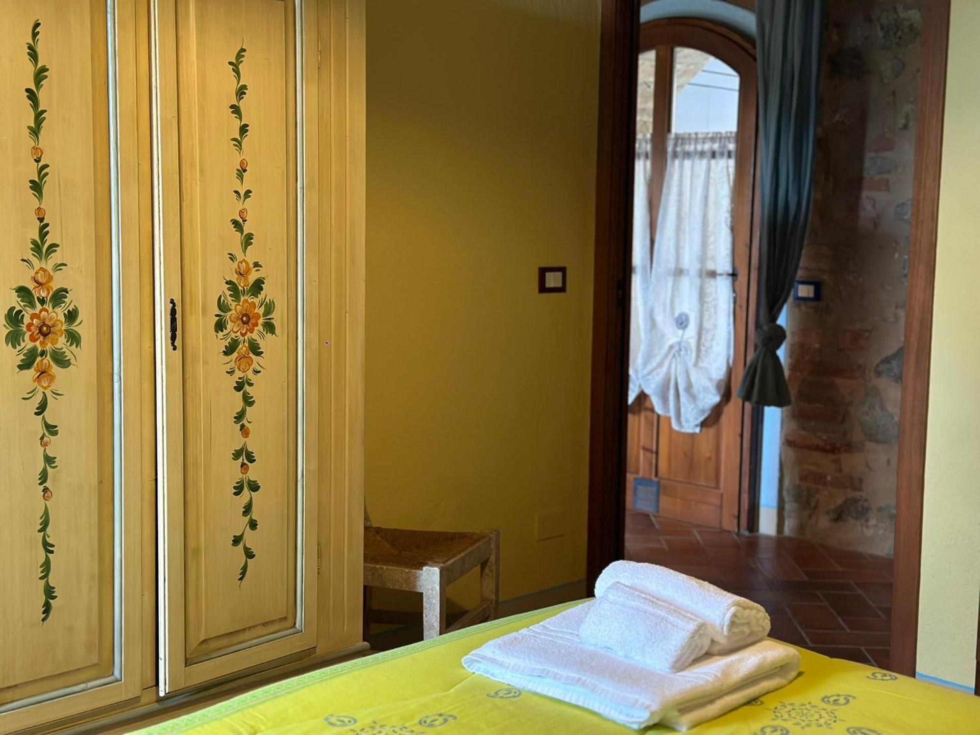 Borgo Tignano Apartment กาโซเล เดลซา ภายนอก รูปภาพ