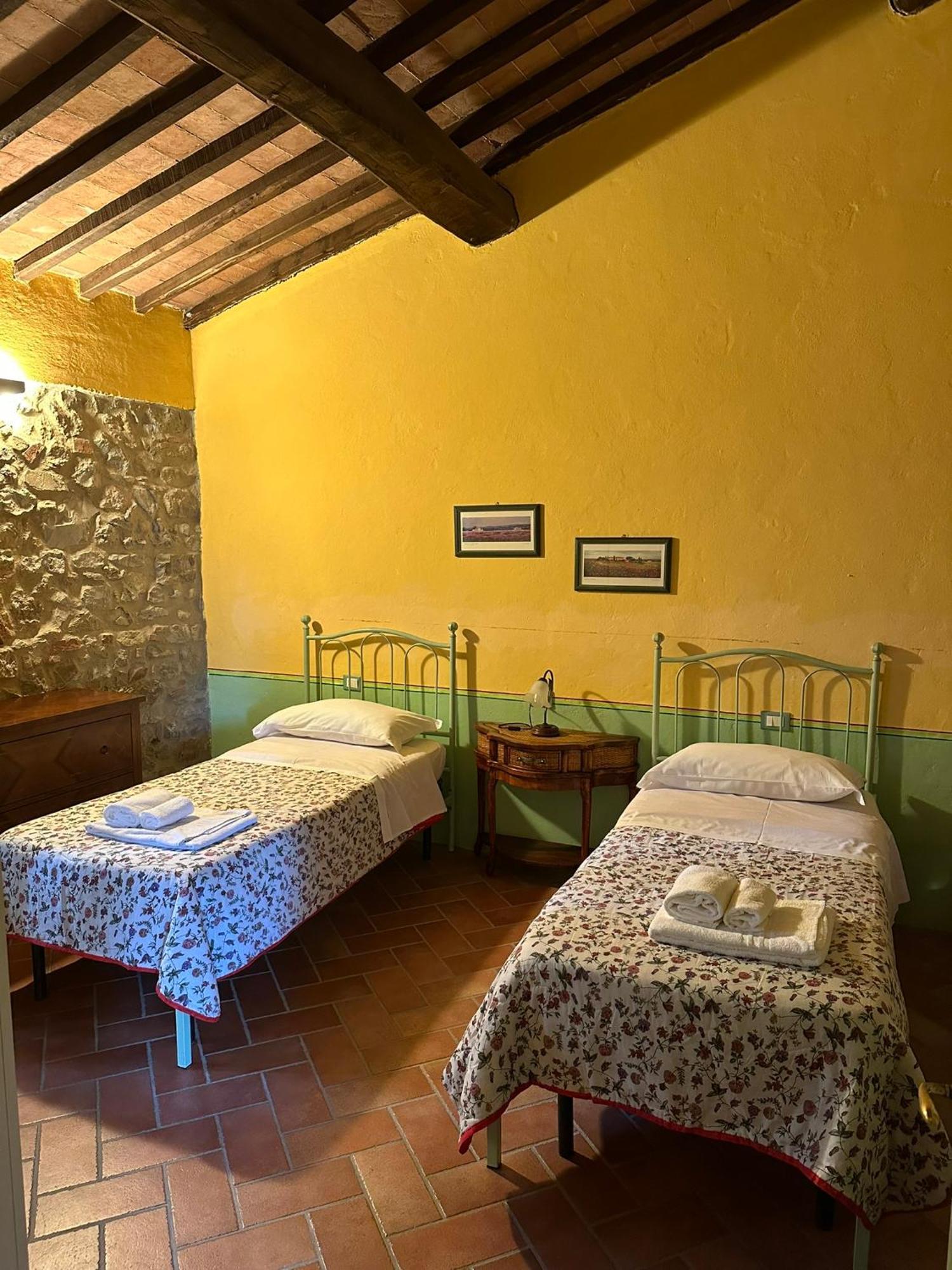 Borgo Tignano Apartment กาโซเล เดลซา ภายนอก รูปภาพ
